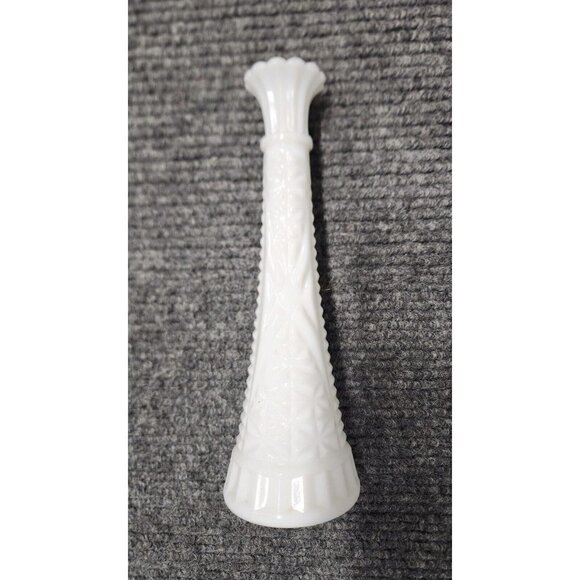 VINTAGE Anchor Hocking Milk Glass Bud Vase Stars And Bar Design Textured White - Picture 1 of 9